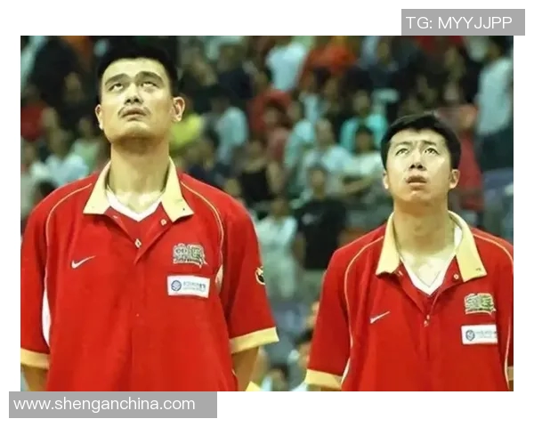 王治郅对姚明的表现提出批评引发篮球界热议与反思