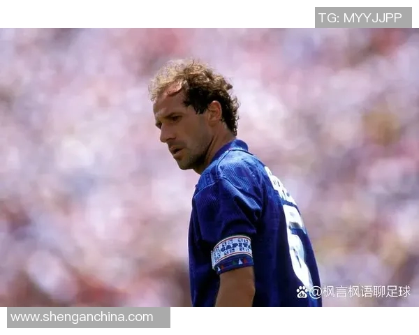 意大利足球传奇人物回顾与排名分析揭示老辈明星的辉煌成就