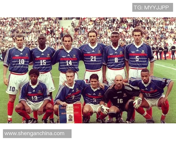 足球8号球衣背后的传奇明星们盘点与他们的辉煌成就解析