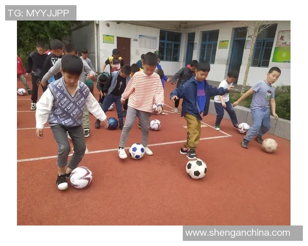 足球明星儿童化妆教程让小朋友们变身球场小明星的秘诀分享