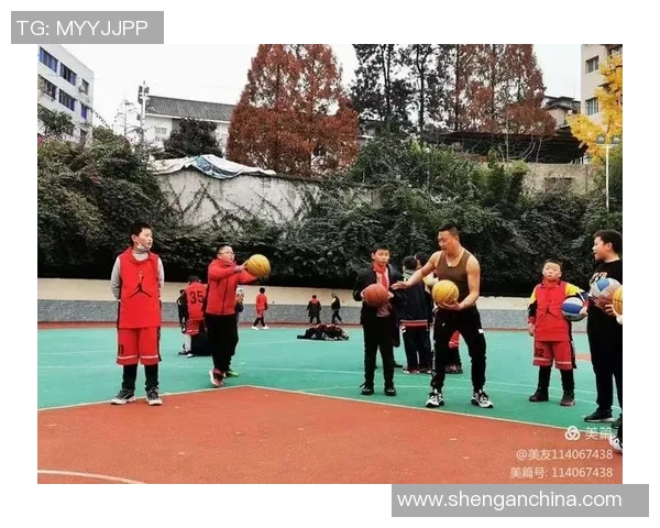 篮球明星齐聚一堂召开视频会议分享训练心得与比赛经验